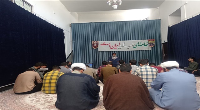 تأکید حجت‌الاسلام والمسلمین فقیه بر محوریت قرآن در مسیر طلبگی